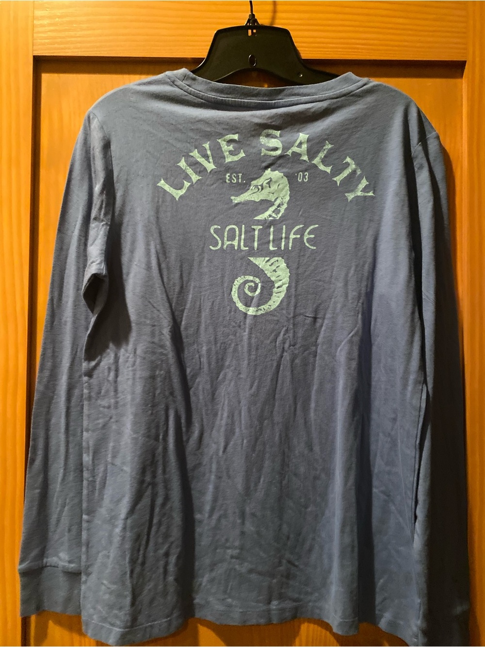 Salt Life Women’s Steel Blue Scoop Neck Live Salty L/ S Shirt NWT S